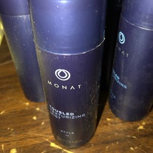 Monat Tousled texture mist